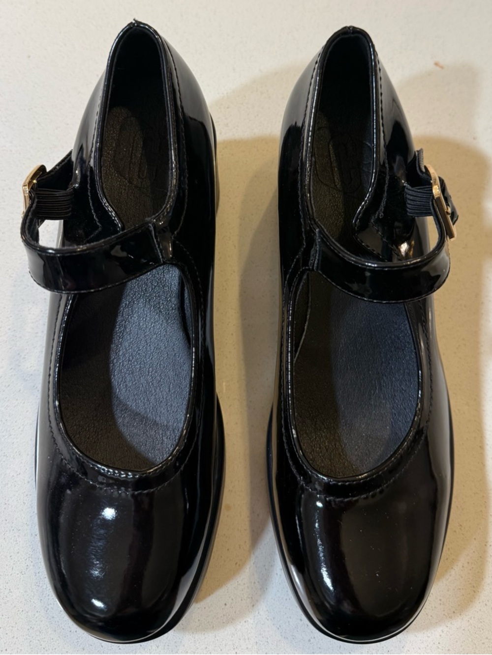 NWT Girls Black Patent Mary Jane Shoes Never Worn 8.5 Perfect Shape, Never Worn